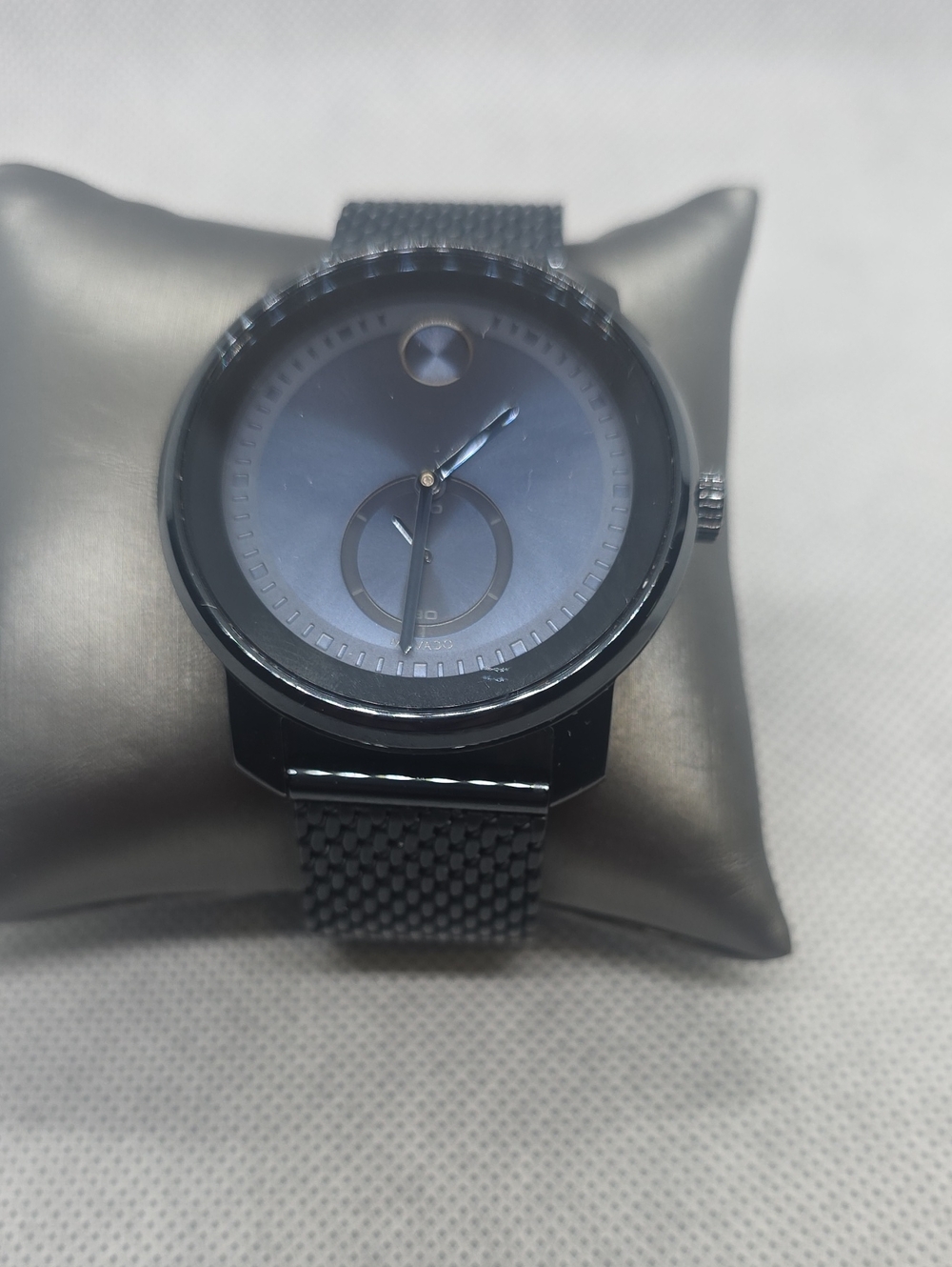 Movado Bold Men's Blue Dial Blue Mesh Bsnd Watch PreOwned